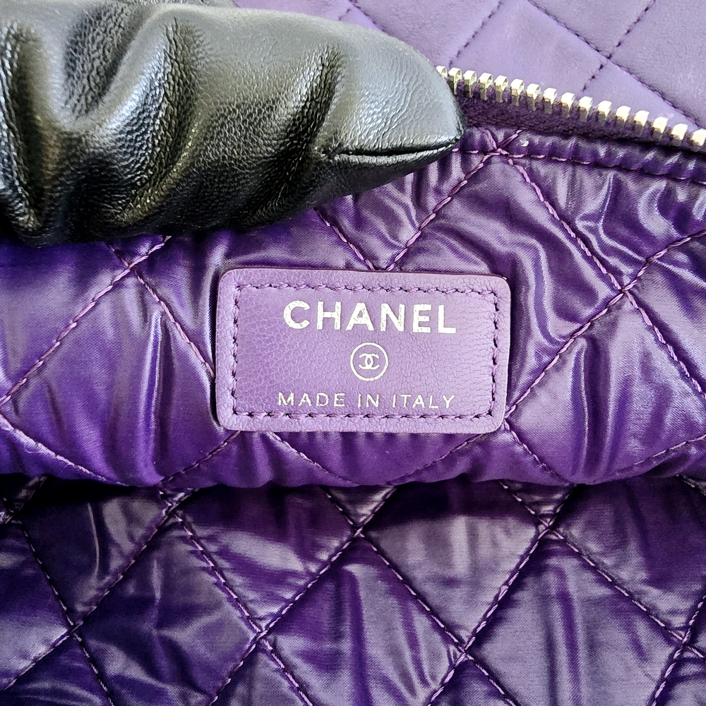 Chanel Quilted Purple Clutch - Picture 5 of 7